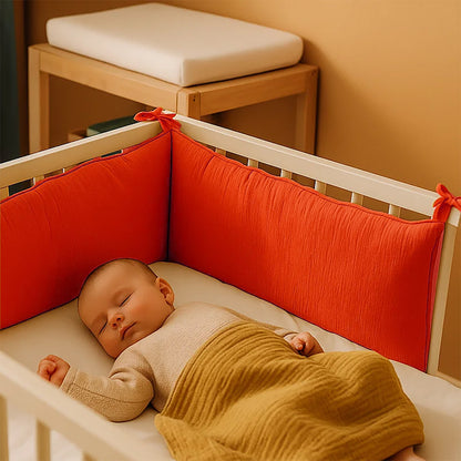 Organic Cotton Cot Bumper - Strawberry