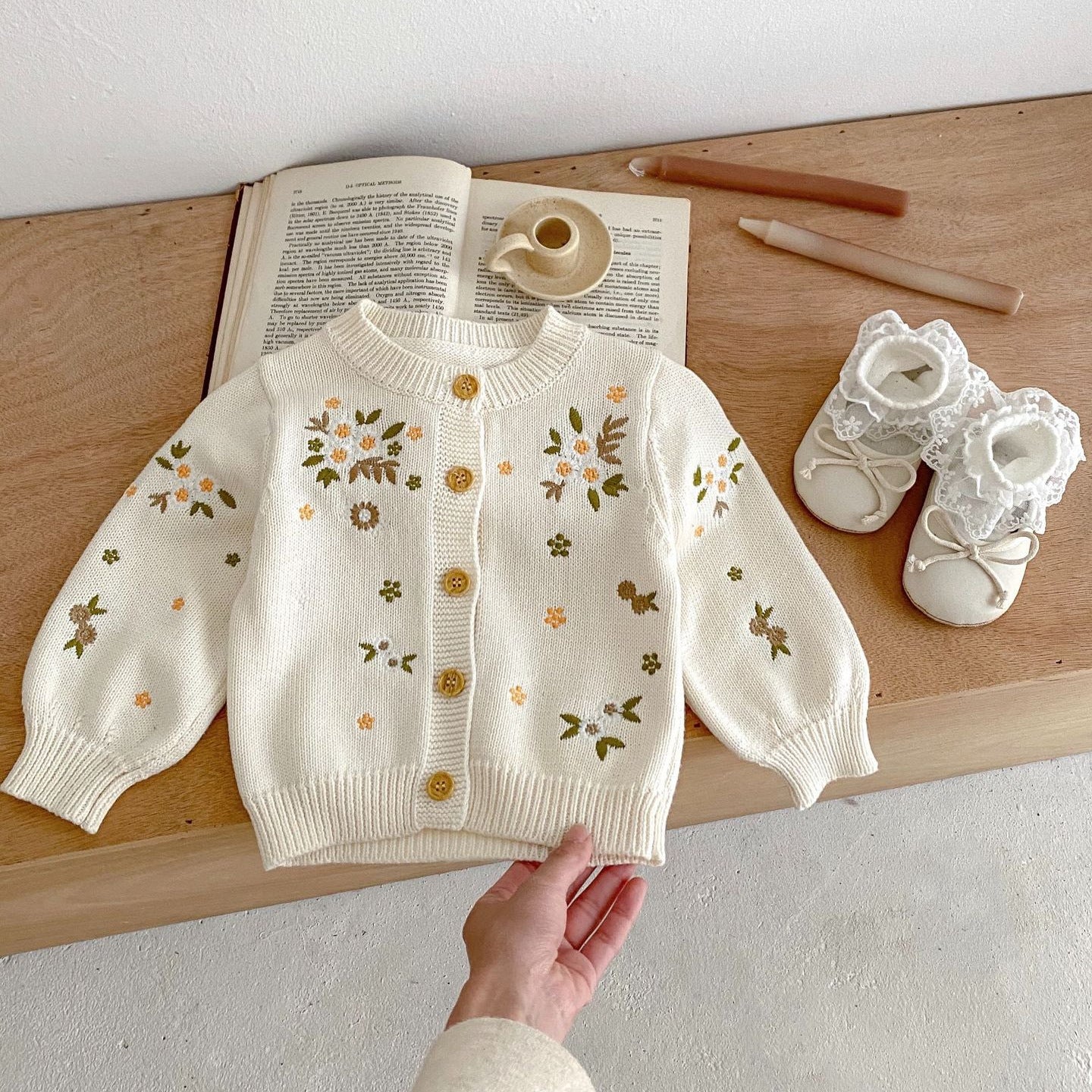Autumn Arrival Baby Kids Girls Comfortable Flowers Embroiedery Pattern